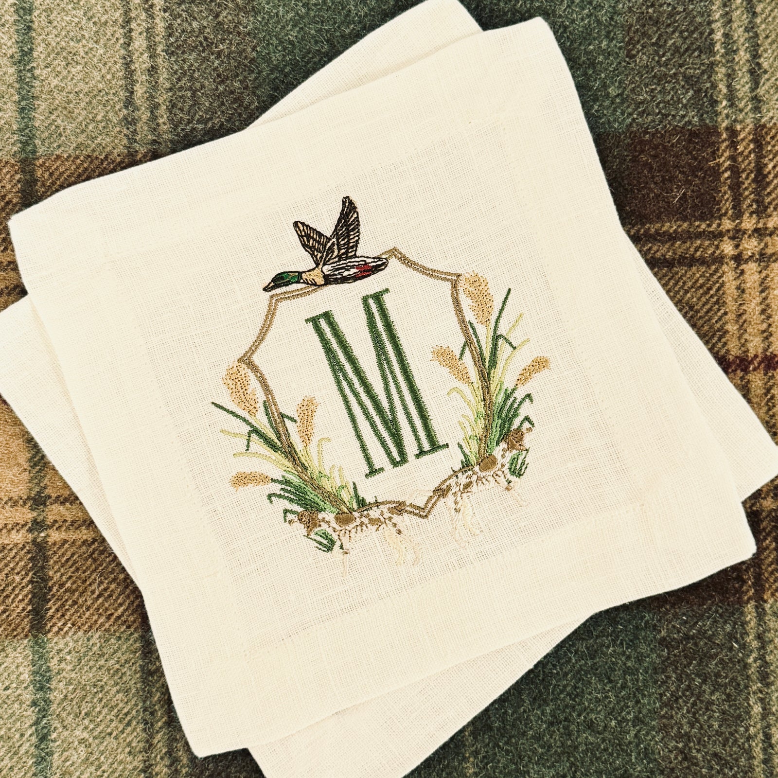 Duck and Dogs Crest Embroidery Design