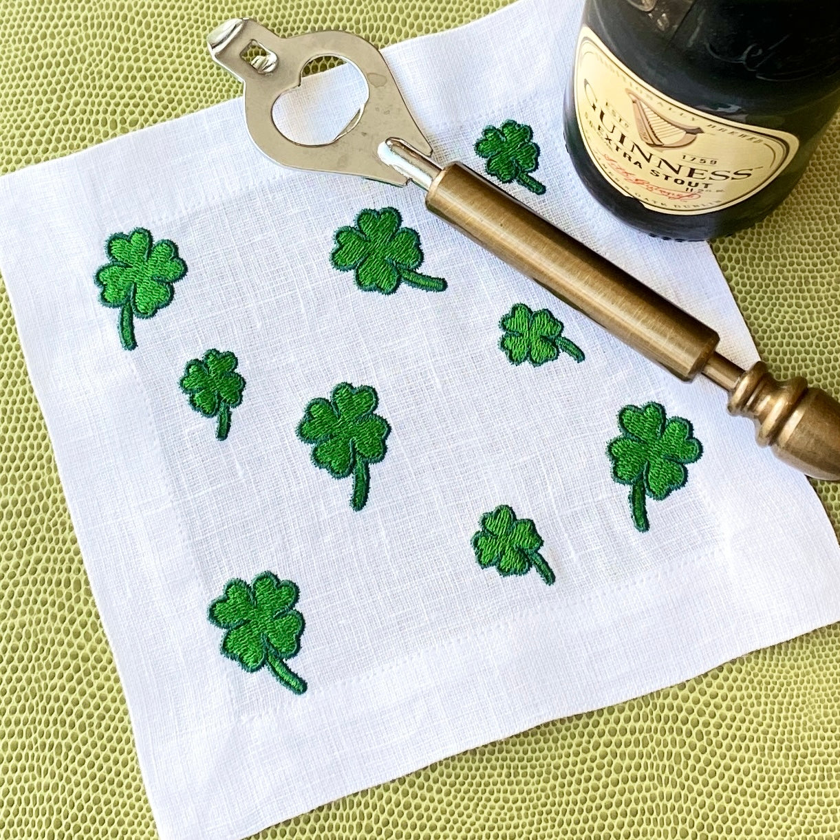 Lots O Luck Scatter Shamrocks Embroidery Design
