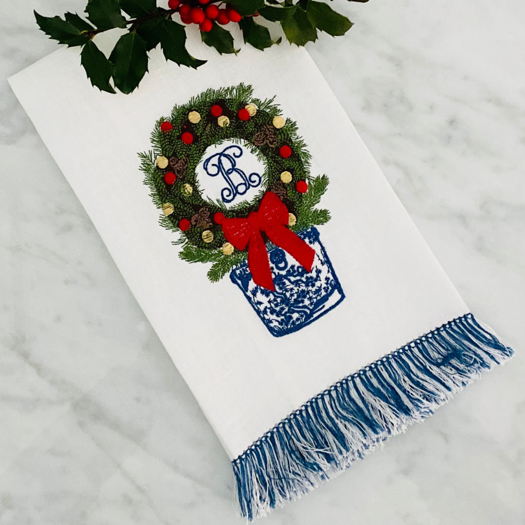 Chinoiserie Holiday Wreath Embroidery Design